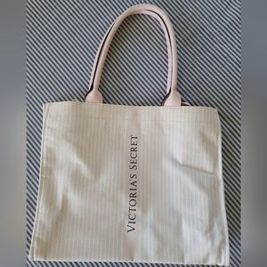 Victoria's Secret tote